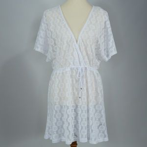 APT 9  Women Size XL White Lace Cover Up Tunic